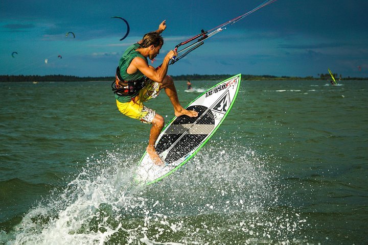 kitesurfing Kalpitiya1